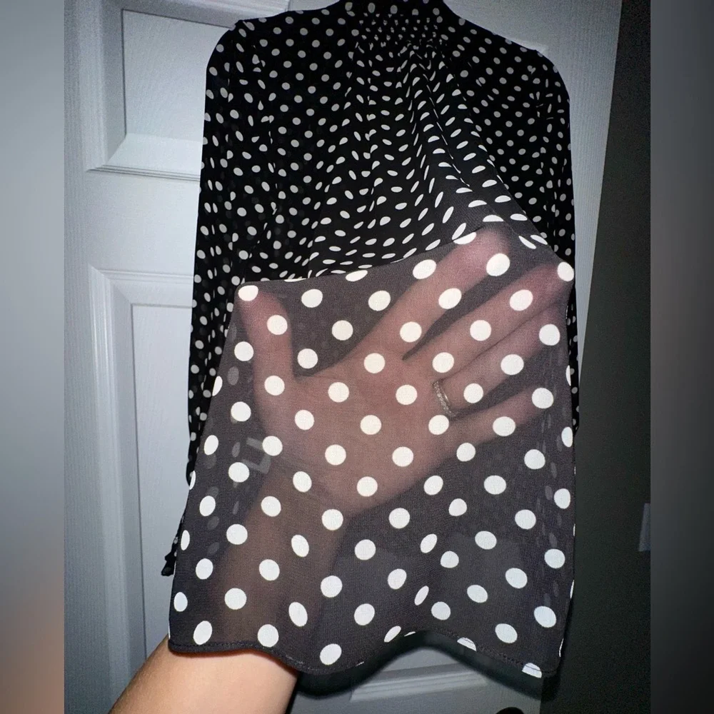 RARE KATE SPADE NWT domino dot chiffon top— size XS